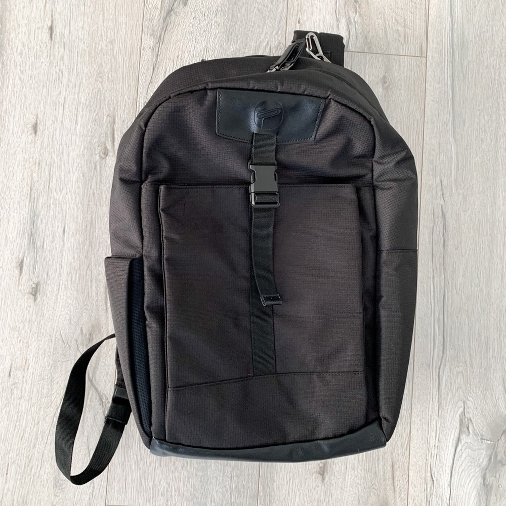 Men's Paperclip Diaper Bag